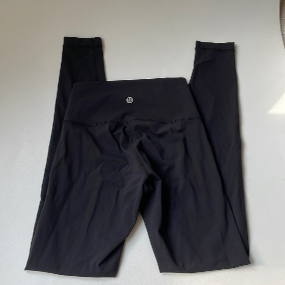 Wunder Under High-Rise leggings 28" Black Size 2